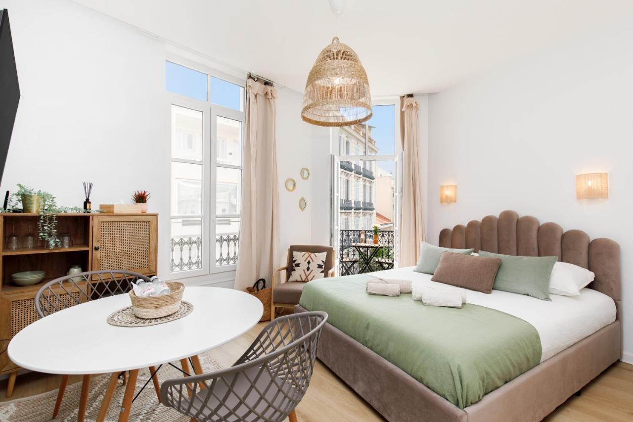 Comfortable Studio W Balcony Cannes Center Tgv Extérieur photo